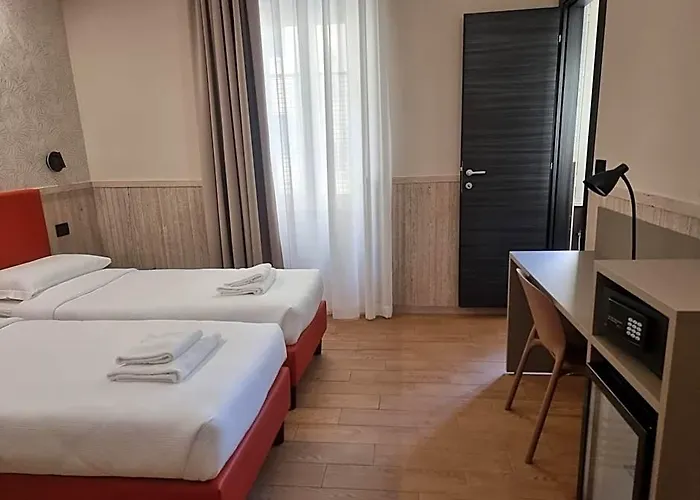 Hotel Pyramid
