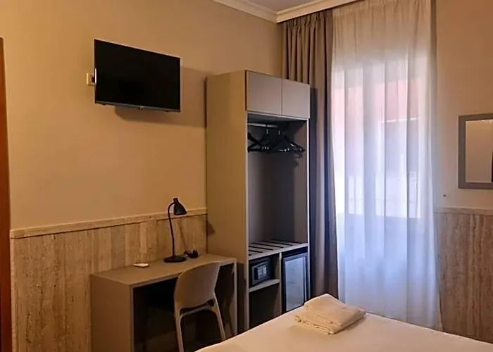 Pyramid Hotel